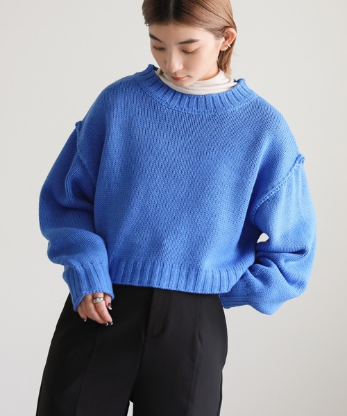 select MOCA(セレクトモカ)の「クルーネックリンキングデザインショートニット(ニット/セーター・レディース・ブルー/ピンク/グリーン/オレンジ・FREE)」の2枚目の写真