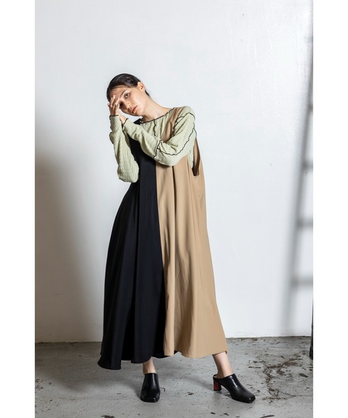 美品　OSMOSIS オズモーシス　サイドフレアーワンピース 超美品❣️OSMOSIS 切替フレアーワンピース フリー サイズ