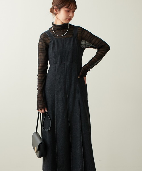 natural couture（ナチュラルクチュール）の「2022AW/セットアップ着用可/タックプリーツデニムジャンバースカート（ジャンパースカート・レディース・ブラック/インディゴブルー/ブラウン・FREE）」の21枚目の写真