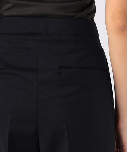 TOMORROWLAND （トゥモローランド）の「【別注】BERNARD ZINS×DES PRES ANEMONE テーパードパンツ（スラックス・レディース・ネイビー・34/36）」の8枚目の写真