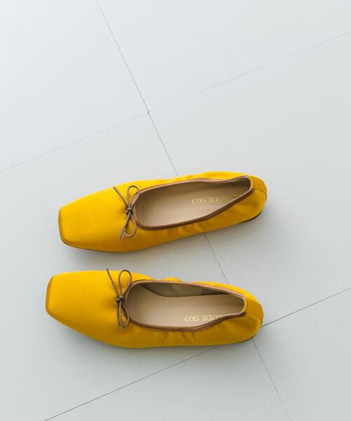 RODE SKO（ロデスコ）の「『MADE IN JAPAN』 サテンスクエアトゥバレエシューズ（バレエシューズ・レディース・ブラック/ブラウン/マスタード・36/38/37）」の7枚目の写真