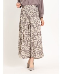m.f.editorial（エムエフエディトリアル）の「エムエフエディトリアルレディース/m.f.editorial:Women ギャザープリーツ ワイドパンツ グレープリント（その他パンツ）」