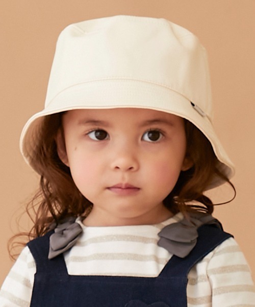 petit main(プティマイン)の「フェイクレザーバケットハット(ハット・キッズ・アイボリー/ブラック・52cm/54cm/50cm)」の3枚目の写真