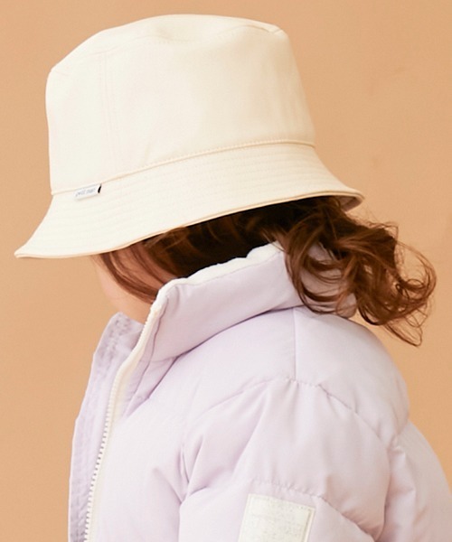 petit main(プティマイン)の「フェイクレザーバケットハット(ハット・キッズ・アイボリー/ブラック・52cm/54cm/50cm)」の15枚目の写真