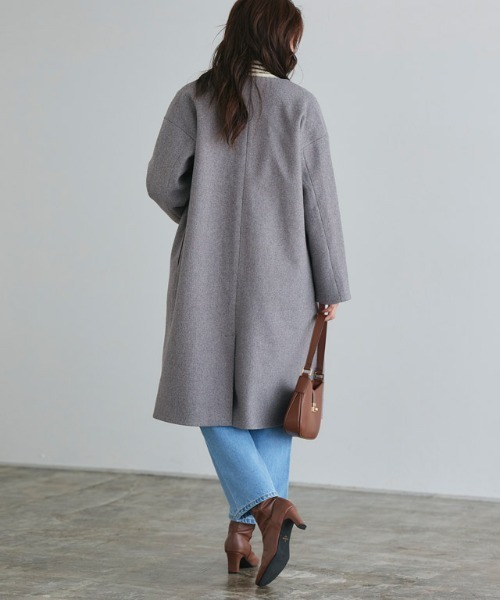 Pierrot（ピエロ）の「メルトンノーカラーコート（ノーカラーコート・レディース・パープル/ブルー/アイボリー/ライトグレー/ネイビー/杢グレー/インディゴブルー/オフホワイト/モカ/ブラック・M/L/S）」の15枚目の写真
