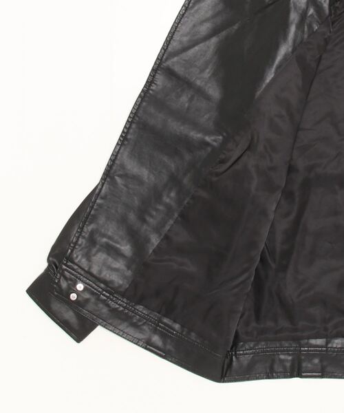 Dream garden(ドリームガーデン)の「0's 合成革ライダースジャケット(ライダースジャケット・レディース・ブラック/アイボリー・MEDIUM/LARGE)」の3枚目の写真