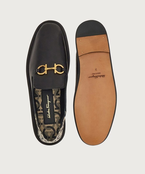 FERRAGAMO（フェラガモ）の「FERRAGAMO NOMADIC STORIES モカシン（モカシン/デッキシューズ・レディース・ブラック・5/5.5/6/6.5）」の4枚目の写真