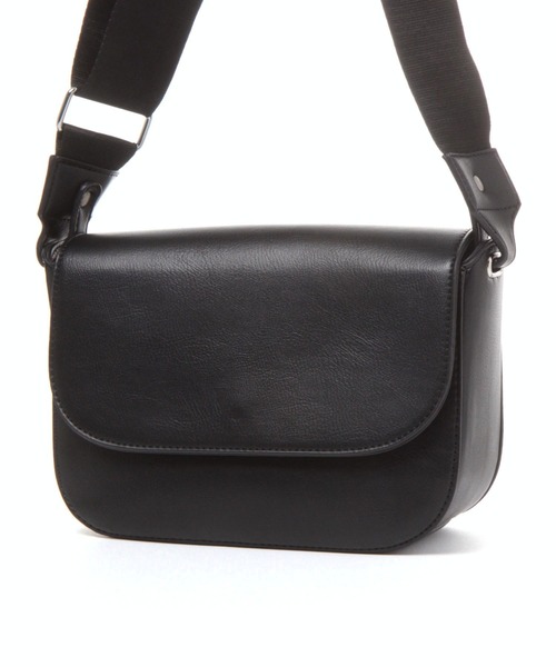 studio CLIP（スタディオクリップ）の「お出掛けショルダーバッグ（ショルダーバッグ・レディース・アイボリー/ブラック/ブラウン・FREE）」の4枚目の写真