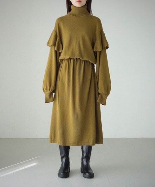 cheriella（シェリエラ）の「【cheriella】【WEB限定】ベルト付きマルチ丈肩フリルニットワンピース/着丈調整自由（ワンピース・レディース・モカ/ブラック/カーキ・M）」の6枚目の写真