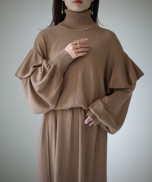 cheriella（シェリエラ）の「【cheriella】【WEB限定】ベルト付きマルチ丈肩フリルニットワンピース/着丈調整自由（ワンピース・レディース・モカ/ブラック/カーキ・M）」の21枚目の写真