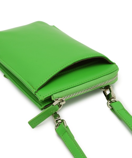 SALON adam et rope'（サロン アダム エ ロペ）の「スマホポシェット/ミニショルダーバッグ（ショルダーバッグ・レディース・ブラック/ベージュ/ライトグリーン・FREE）」の19枚目の写真
