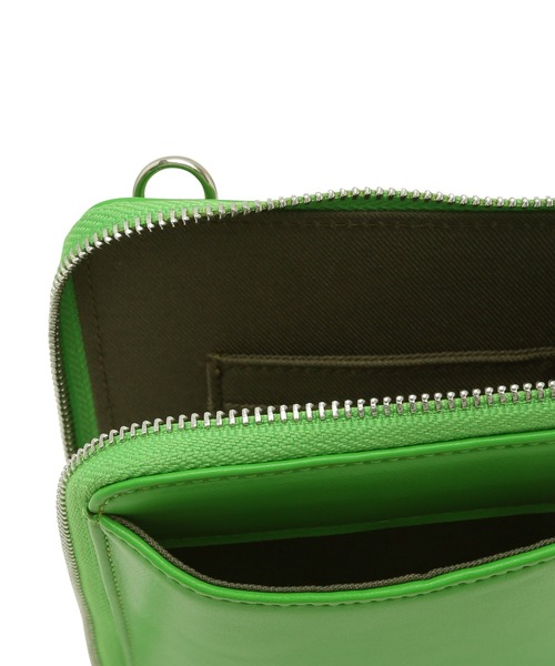 SALON adam et rope'（サロン アダム エ ロペ）の「スマホポシェット/ミニショルダーバッグ（ショルダーバッグ・レディース・ブラック/ベージュ/ライトグリーン・FREE）」の22枚目の写真