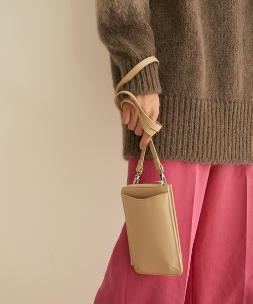 SALON adam et rope'（サロン アダム エ ロペ）の「スマホポシェット/ミニショルダーバッグ（ショルダーバッグ・レディース・ブラック/ベージュ/ライトグリーン・FREE）」の11枚目の写真