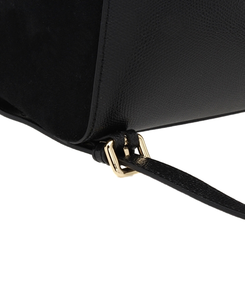 russet（ラシット）の「巾着型フリンジリュックサック【leather