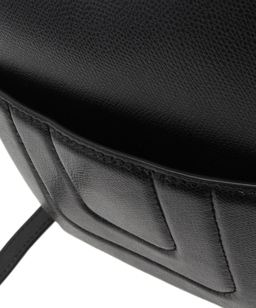 russet（ラシット）の「巾着型フリンジリュックサック【leather