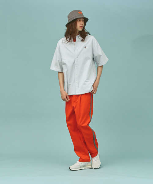 UNIVERSAL OVERALL(ユニバーサルオーバーオール)の「【UNIVERSAL OVERALL/ユニバーサルオーバーオール】TCツイルワンポイント バケットハット(ハット・メンズ・ブラック/ベージュ/グレー/カーキ・フリー)」の9枚目の写真