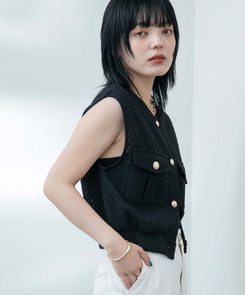 Eimee Law（エイミーロウ）の「クロシェレースクロップドベスト（ベスト・レディース・ブラック/アイボリー・38）」の8枚目の写真