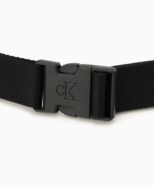 ■■  Jeans■■モノグラムソフトウエストバッグ♪ Calvin Klein（カルバン・クライン）の「モノグラムソフト