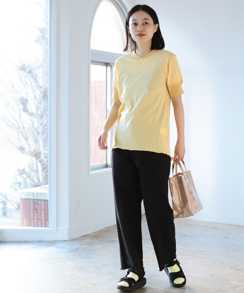 BEAMS BOY(ビームスボーイ)の「BEAMS BOY / バックディテール 1B ヘンリーネック Tシャツ(Tシャツ/カットソー・レディース・チャコールグレー/クリーム/ナチュラル/レッド系その他2/ミント/ブルー系その他・ONE SIZE)」の13枚目の写真