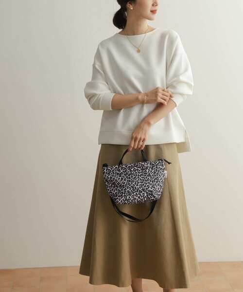 URBAN RESEARCH DOORS（アーバンリサーチドアーズ）の「ライトダンボールニットプルオーバー（Tシャツ/カットソー・レディース・ネイビー/オフホワイト/ブルー・MEDIUM）」の11枚目の写真