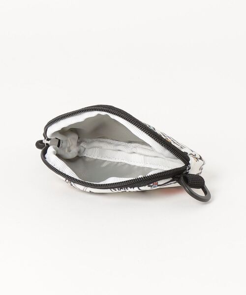 CHUMS（チャムス）の「CHUMS/チャムス コインケース Recycle Coin Case リサイクルコインケース CH60-3572（コインケース・メンズ・ホワイト/レッド/ブルー系その他/ネイビー/ブラック/ブルー/ブラウン/ブラック×ホワイト/グレイッシュベージュ/ブラック系その他/グリーン系その他/カラフル/ホワイト系その他/ブラック系その他2/ライトブルー・FREE）」の18枚目の写真