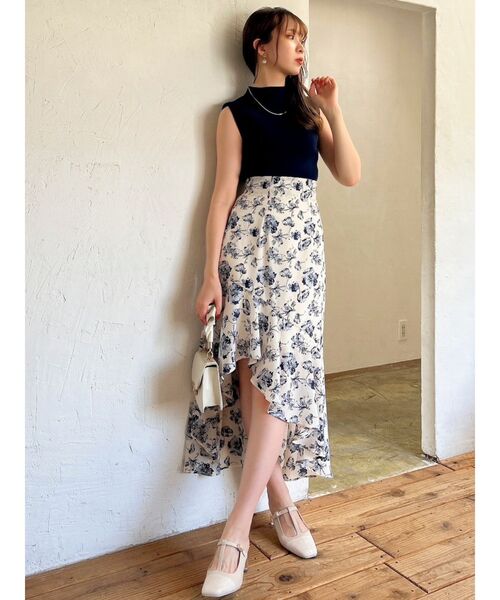 dazzlin(ダズリン)の「morning gloryヘムスカート(スカート・レディース・イエロー/ブルー/グリーン・SMALL/MEDIUM)」の8枚目の写真