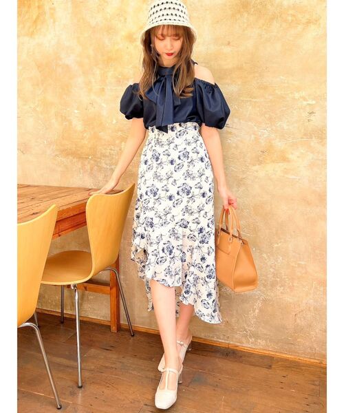 dazzlin(ダズリン)の「morning gloryヘムスカート(スカート・レディース・イエロー/ブルー/グリーン・SMALL/MEDIUM)」の4枚目の写真