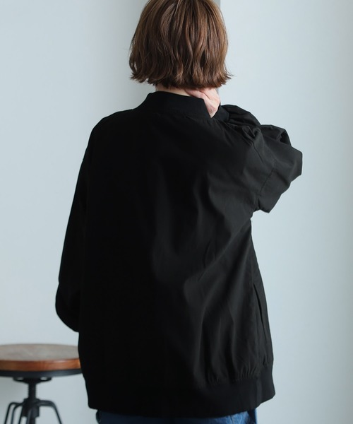 ElegChic(エレグシック)の「パフスリーブ ロング丈MA-1(MA-1・レディース・ブラック/ベージュ/ライトカーキ・M/XL/4L)」の9枚目の写真