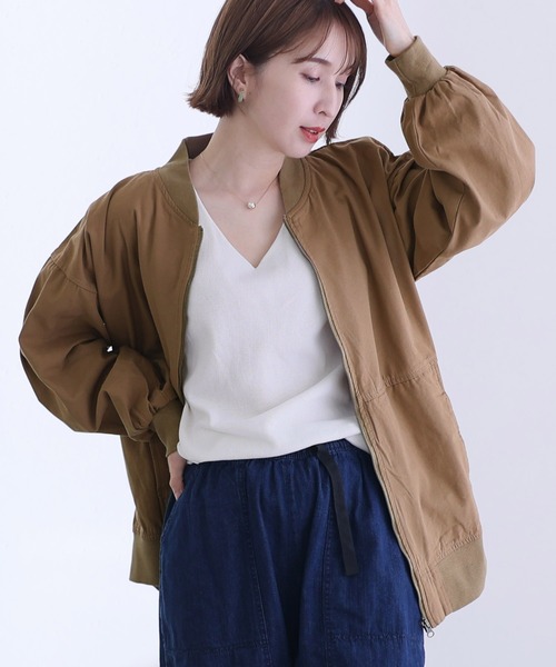 ElegChic(エレグシック)の「パフスリーブ ロング丈MA-1(MA-1・レディース・ブラック/ベージュ/ライトカーキ・M/XL/4L)」の14枚目の写真