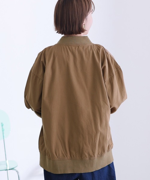 ElegChic(エレグシック)の「パフスリーブ ロング丈MA-1(MA-1・レディース・ブラック/ベージュ/ライトカーキ・M/XL/4L)」の18枚目の写真