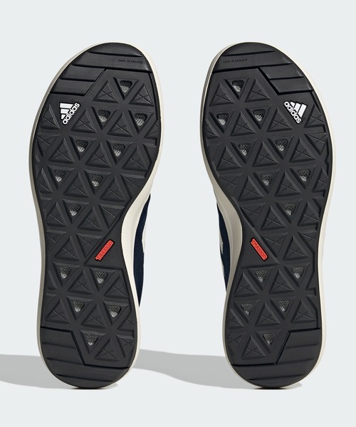 adidas(アディダス)の「テレックス ボート HEAT. RDY ウォーター / Terrex Boat HEAT. RDY Water / アディダス adidas(スニーカー・メンズ・ブルー/ブラック・24.5cm/25.0cm/25.5cm/26.0cm/26.5cm/27.0cm/27.5cm/28.0cm/28.5cm/29.0cm)」の6枚目の写真