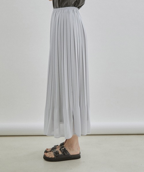 SALON adam et rope'(サロン アダム エ ロペ)の「【WEB限定】【手洗い可能】シフォンシアープリーツスカート(スカート・レディース・ライトグレー/カーキ/ブルー系その他3・FREE)」の16枚目の写真
