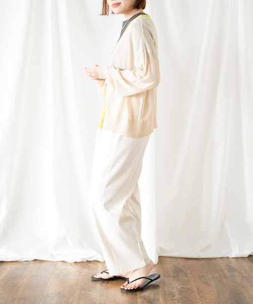 COMMRE（コムル）の「シアーVネックニットカーディガン（カーディガン/ボレロ・レディース・ベージュ/ライム/オレンジ/チャコールグレー・FREE）」の20枚目の写真