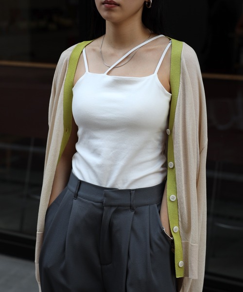 COMMRE（コムル）の「シアーVネックニットカーディガン（カーディガン/ボレロ・レディース・ベージュ/ライム/オレンジ/チャコールグレー・FREE）」の6枚目の写真