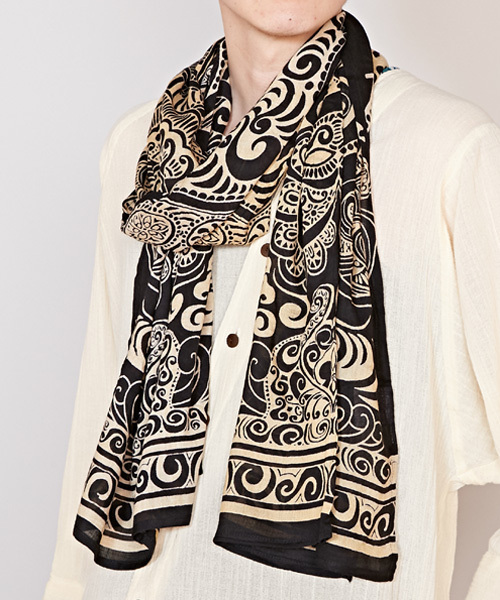 チャイハネ（チャイハネ）の「【チャイハネ】トライバルストール（ストール/ショール・レディース・ブラック/アイボリー/ホワイト/カーキ/オレンジ/ピンク/レッド/イエロー/ブルー/グリーン/パープル/ネイビー/ブラウン/オレンジ系その他/ライトブルー・FREE）」の16枚目の写真