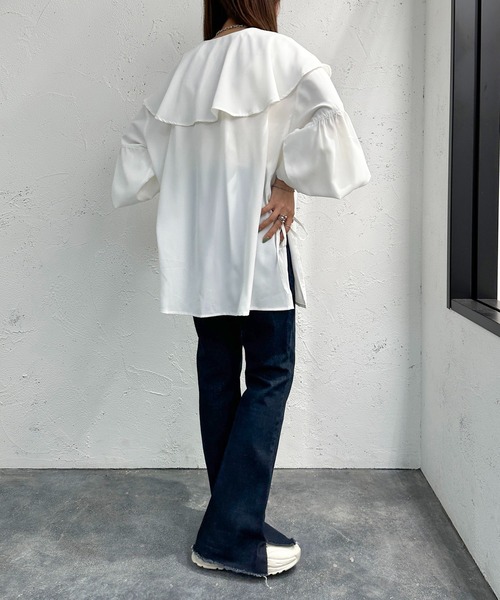 apres jour mignon（アプレジュールミニョン）の「前ジップサイドオープンブラウス【ZOZOTOWN限定アイテム】（シャツ/ブラウス・レディース・オフホワイト/ブラック/グレイッシュベージュ・フリー/X-LARGE）」の9枚目の写真