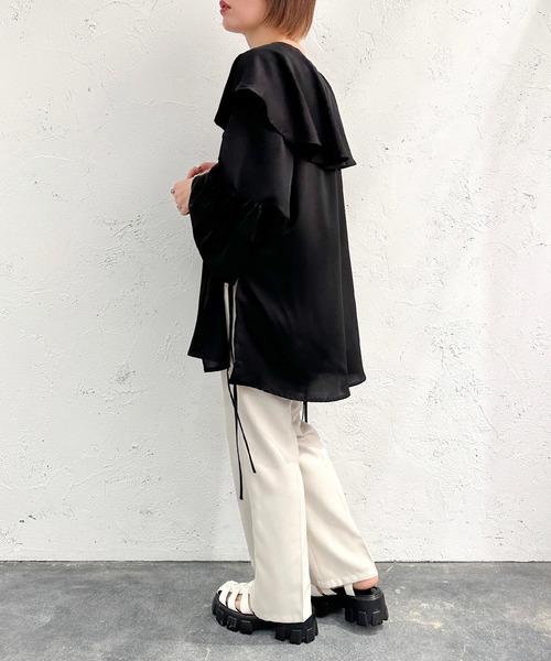 apres jour mignon（アプレジュールミニョン）の「前ジップサイドオープンブラウス【ZOZOTOWN限定アイテム】（シャツ/ブラウス・レディース・オフホワイト/ブラック/グレイッシュベージュ・フリー/X-LARGE）」の17枚目の写真