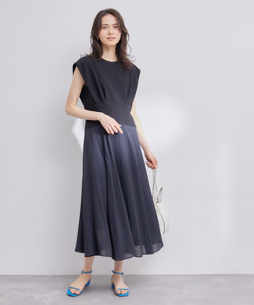 ROPE'(ロペ)の「【洗える】リネンライク フレンチスリーブワンピース/セット対応(ワンピース・レディース・ブラック/ベージュ・38)」の3枚目の写真