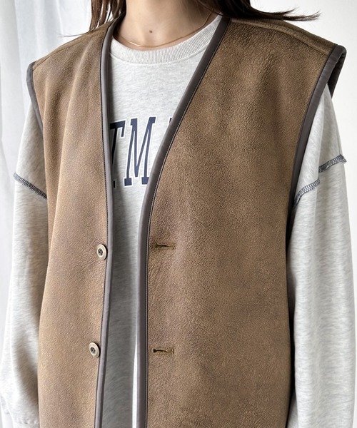 Java(ジャバ)の「《Javaジャバコラボ》シーズンムード高まる。2wayリバーシブルファー×スエード オーバーサイズ ベスト(ベスト・レディース・ベージュ系その他/ブラウン系・SMALL/MEDIUM/X-LARGE/LARGE)」の6枚目の写真