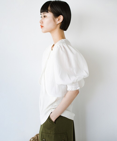 haco!（ハコ）の「軽やかな半袖登場！前後２WAY！着るだけで二の腕カバーとオシャレ完成の万能アームボレロ（カーディガン/ボレロ・レディース・ライトカーキ/ブラック/オフホワイト・SMALL/MEDIUM/LARGE/X-LARGE）」の19枚目の写真