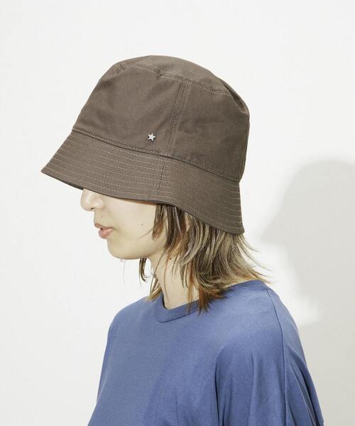 CONVERSE TOKYO（コンバーストウキョウ）の「LOGO TWILL BUCKET HAT（ハット・レディース・ピンク/オフホワイト/ブラウン/ブラック・SMALL/LARGE）」の5枚目の写真