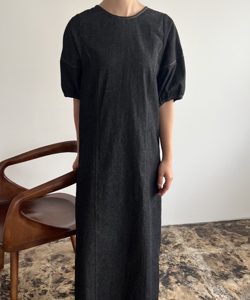 Amiur(エミレ)の「back open denim ops / バックオープンデニムワンピース(ワンピース・レディース・ネイビー/ブラック・S/M)」の9枚目の写真