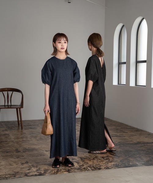 Amiur(エミレ)の「back open denim ops / バックオープンデニムワンピース(ワンピース・レディース・ネイビー/ブラック・S/M)」の22枚目の写真