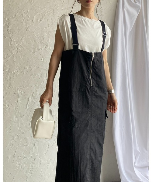 She's Closet(シーズクローゼット)の「フロントジップハイウエストロングミリタリージャンパースカートワンピース(ジャンパースカート・レディース・チャコールグレー/オフホワイト/カーキ/ブラック・FREE)」の8枚目の写真