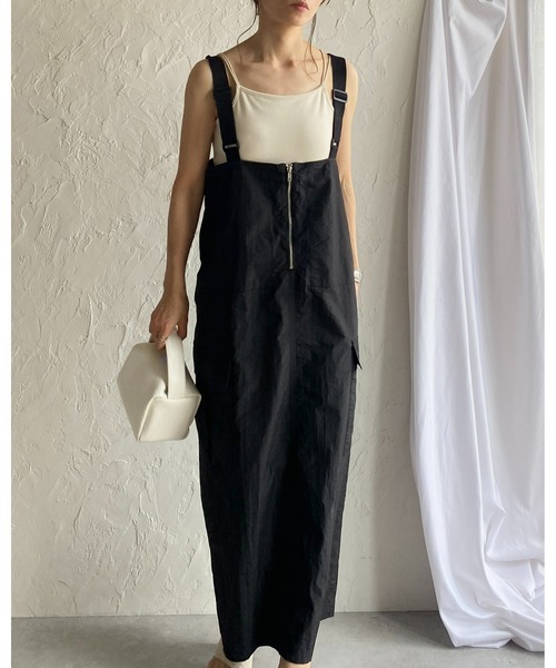 She's Closet(シーズクローゼット)の「フロントジップハイウエストロングミリタリージャンパースカートワンピース(ジャンパースカート・レディース・チャコールグレー/オフホワイト/カーキ/ブラック・FREE)」の9枚目の写真