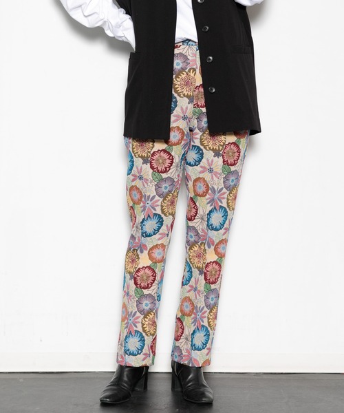 AMERICAN RAG CIE（アメリカンラグシー）の「スリックアジャスター付フラワーモチーフジャガードパンツ（その他パンツ・レディース・レッド/ベージュ・36/38）」の3枚目の写真