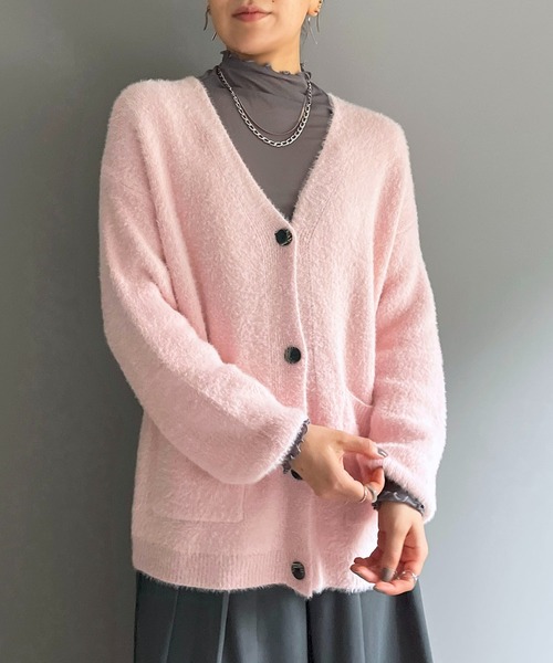 Jewelobe(ジュエローブ)の「ふわふわシャギーニットカーディガン(ニット/セーター・レディース・ブラック/パープル/ホワイト/ベージュ/ピンク・FREE)」の12枚目の写真