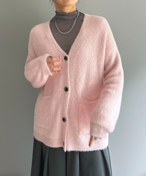 Jewelobe(ジュエローブ)の「ふわふわシャギーニットカーディガン(ニット/セーター・レディース・ブラック/パープル/ホワイト/ベージュ/ピンク・FREE)」の14枚目の写真