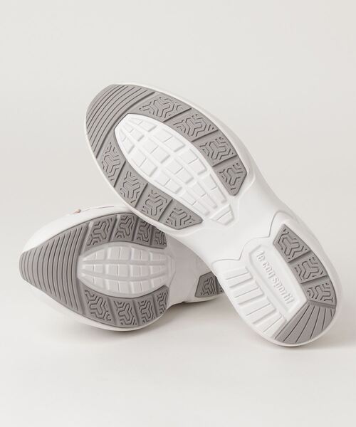 le coq sportif(ルコックスポルティフ)の「ルコックスポルティフ LCS ブローニュ(スニーカー・レディース・ホワイト×ピンク・24.5cm/23.5cm/24.0cm/25.0cm/23.0cm)」の3枚目の写真