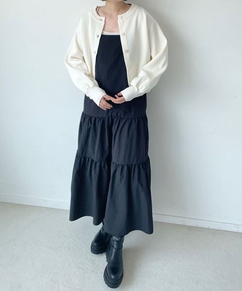 LOWRYS FARM(ローリーズファーム)の「カーディガン&ティアードワンピース 973809(ワンピース・レディース・アイボリー/ブラック/ブラウン・FREE)」の4枚目の写真